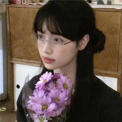 他们她们封面